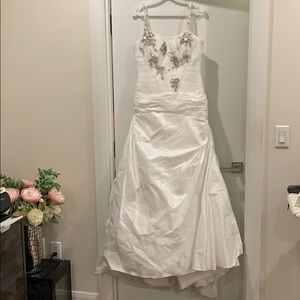 Wedding dress